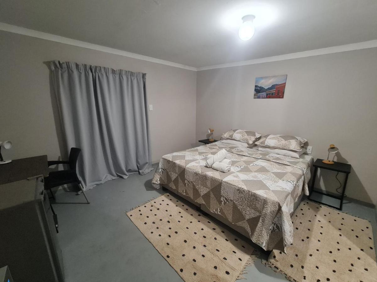 19 On Gordon Hotel East London Ngoại thất bức ảnh