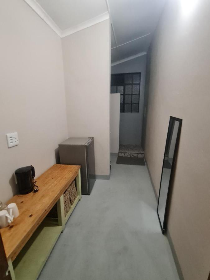 19 On Gordon Hotel East London Ngoại thất bức ảnh