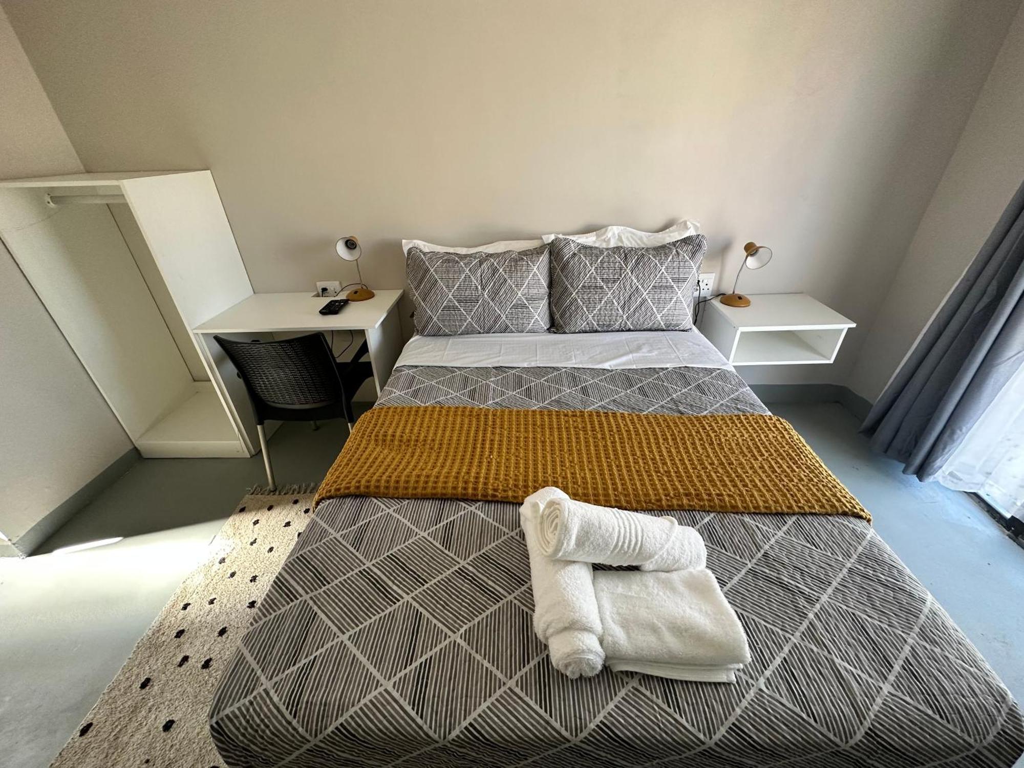 19 On Gordon Hotel East London Ngoại thất bức ảnh